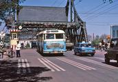 Old photograph: Tianjin 1983, in former days marke