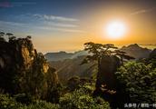 Huang Shan is very beautiful but entrance ticket i
