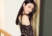 Black skirt of Xi Mengyao sex appeal exceeds dimen