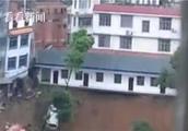 Guangxi falls 100 kinds repeatedly rainstorm many 