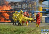 Huhhot holds drill of lash-up of accident of dangerous chemical leak