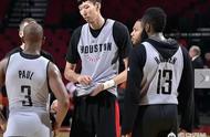Show of Zhou Qi head moves Mo Lei, american netize