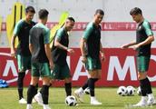 Iran of Portuguese fight hand-to-hand, it is the m